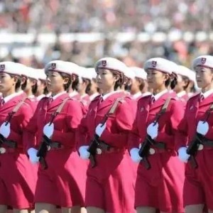 民兵方队领队，向右看时最震撼—广东民兵的荣耀时刻