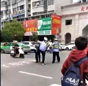 南昌女子街头遭陌生男子摸头，警方迅速通报引发社会关注