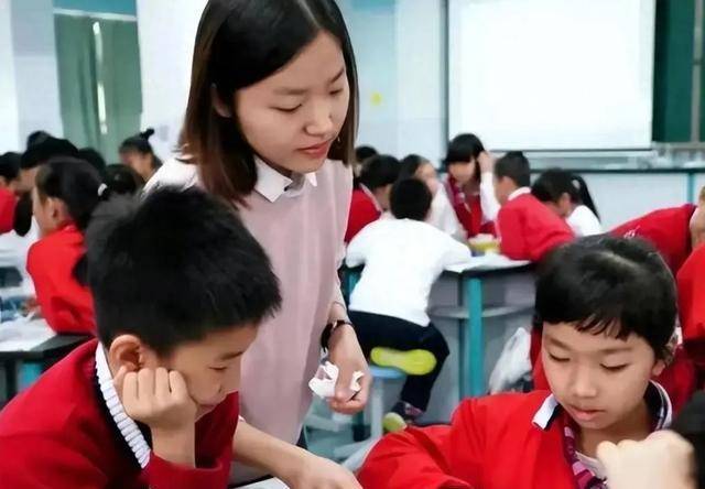 广东教育现状，教师不愿担任班主任现象背后的思考与对策